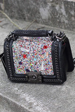 Luxury handbag with chain