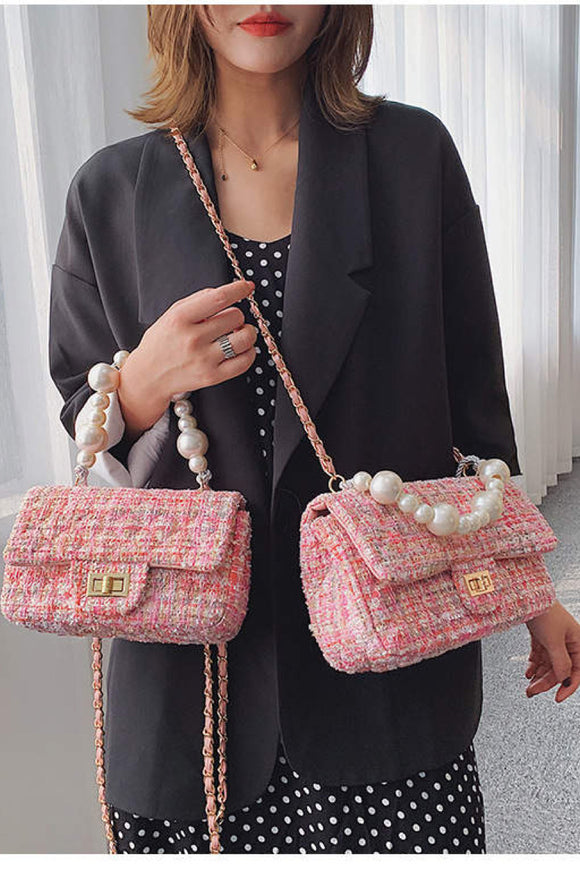 Woven pretty handbag
