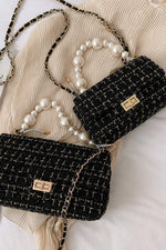 Woven pretty handbag